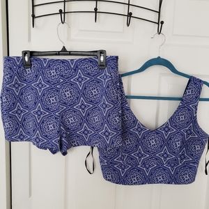 Matching crop short set